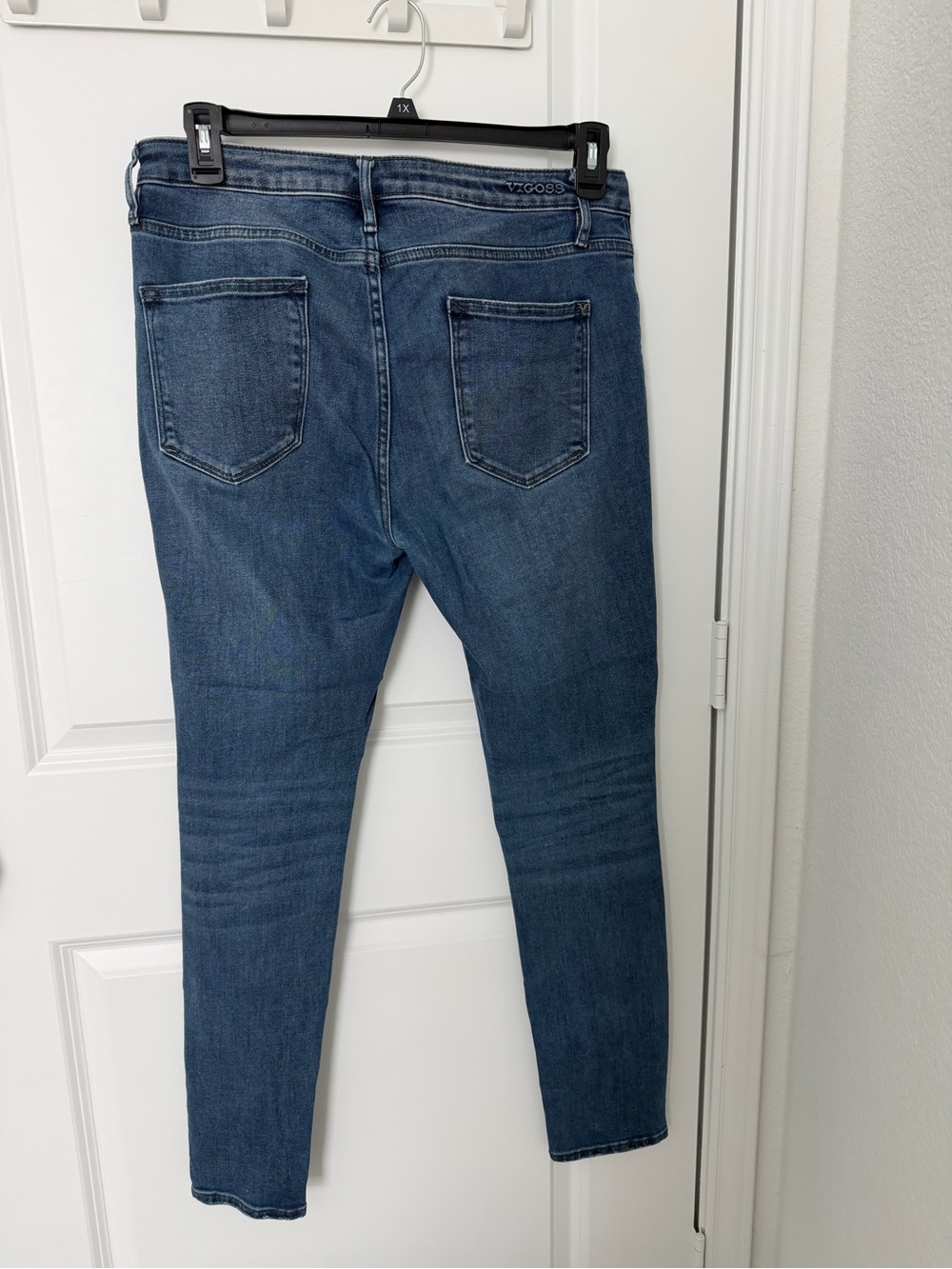 Vigoss Women's Dark Blue Skinny Jeans